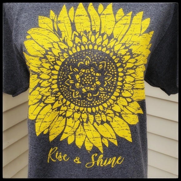 Mandala Sunflower 'Rise & Shine' Tee, 🌻 New! - Picture 3 of 7